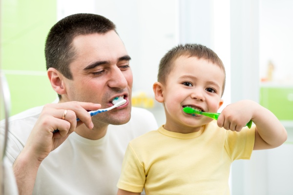 A Dentist In Huntsville Reveals   Everyday Oral Hygiene Tips
